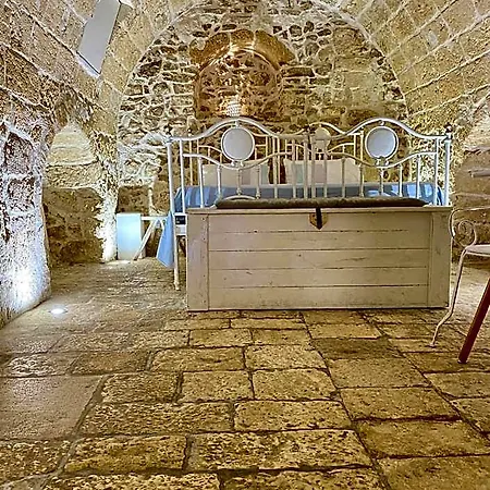 Love hotel Pietrabianca